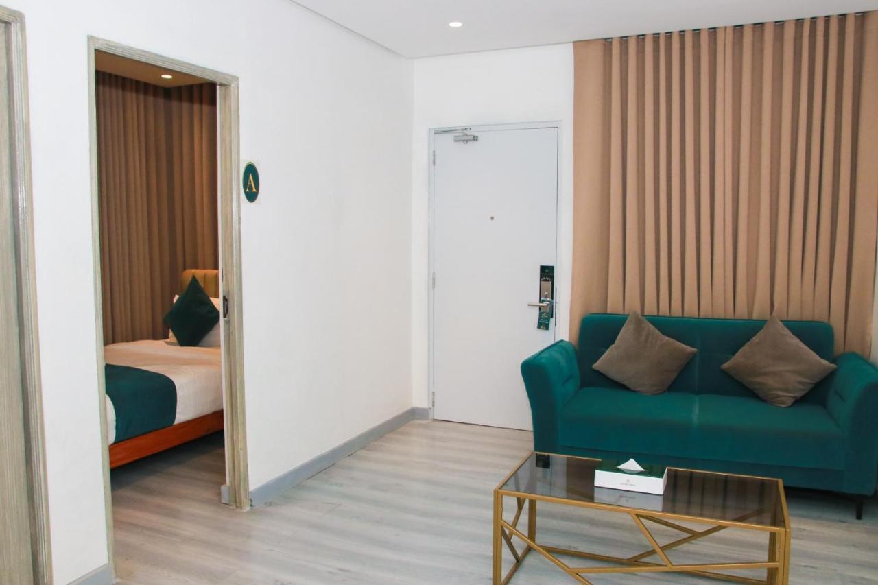 Solano Residences Lipa City Luaran gambar